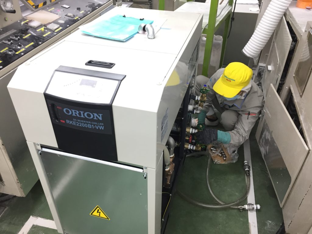 Kết nối ống và van cho máy làm lạnh nước